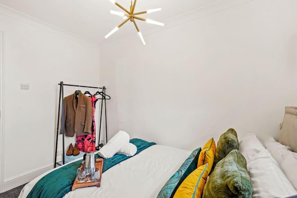 Cosy Apartment 5 Guests 3 Beds 1 Sofa Bed Lewisham London Exteriör bild